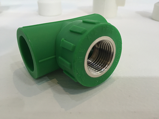 內(nèi)絲三通 環(huán)保系列 副本